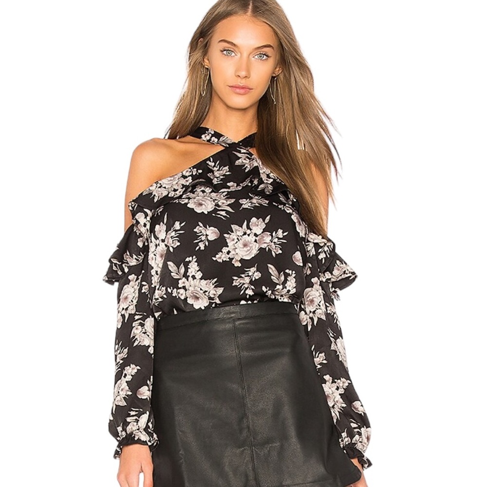 Revolve J.O.A. Cold Shoulder Flare Top Size S Black Multi